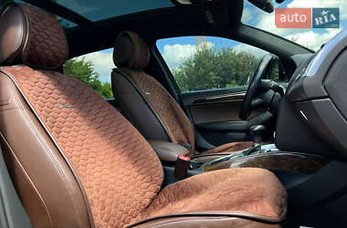 Внедорожник / Кроссовер Audi Q5 2015 в 