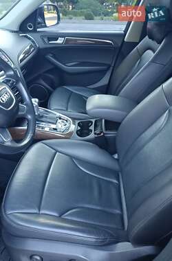 Внедорожник / Кроссовер Audi Q5 2016 в 