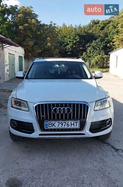 Внедорожник / Кроссовер Audi Q5 2014 в 