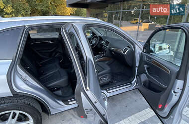 Внедорожник / Кроссовер Audi Q5 2015 в 