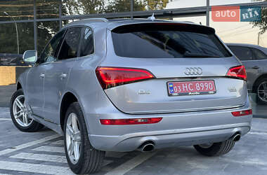 Внедорожник / Кроссовер Audi Q5 2015 в 