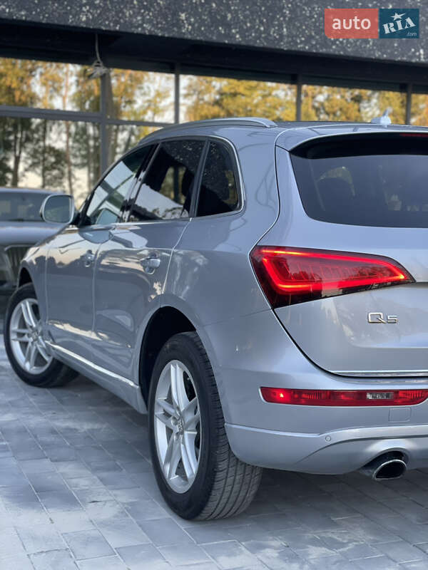 Внедорожник / Кроссовер Audi Q5 2015 в Стрые