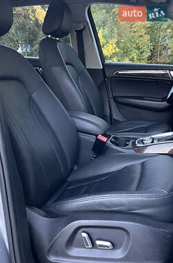 Внедорожник / Кроссовер Audi Q5 2015 в 
