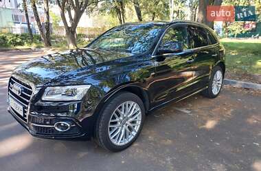 Внедорожник / Кроссовер Audi Q5 2016 в 