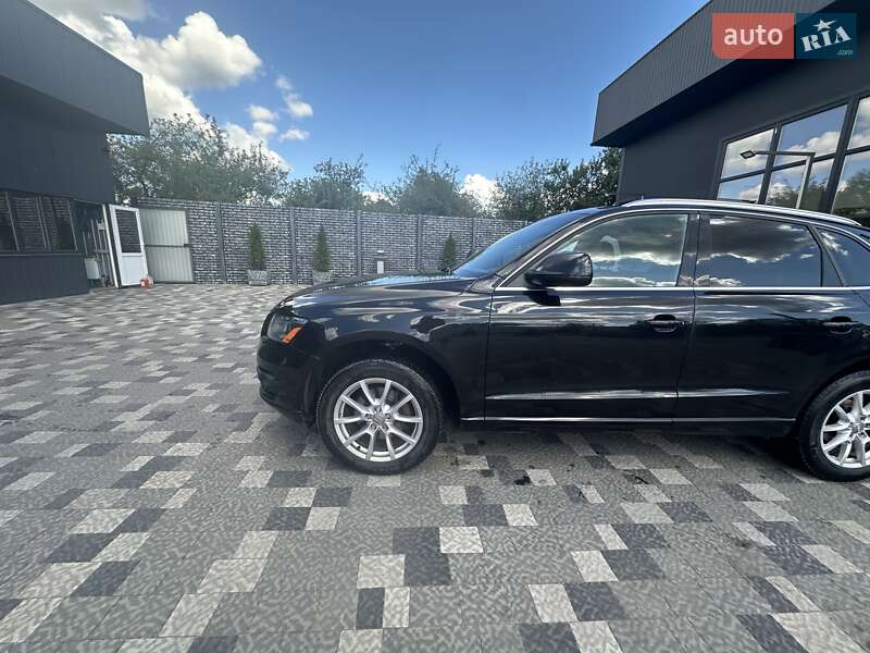 Внедорожник / Кроссовер Audi Q5 2011 в Харькове