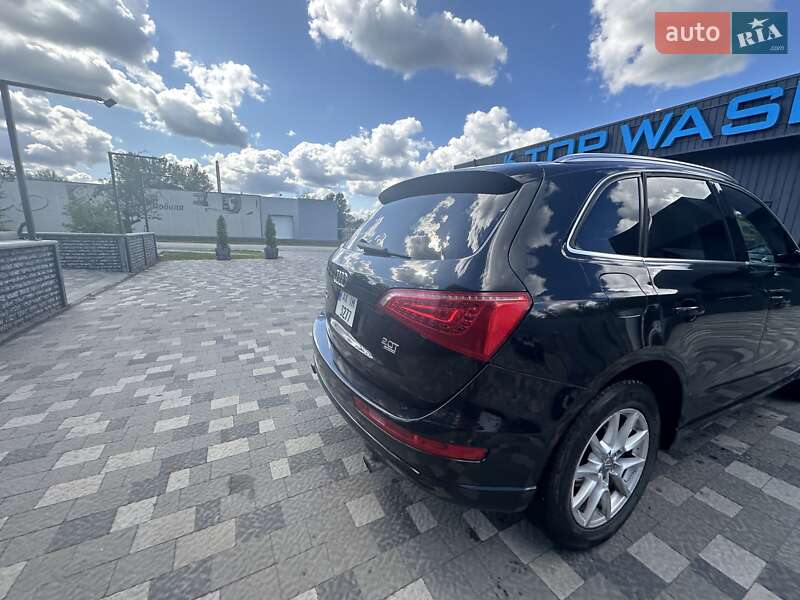 Внедорожник / Кроссовер Audi Q5 2011 в Харькове