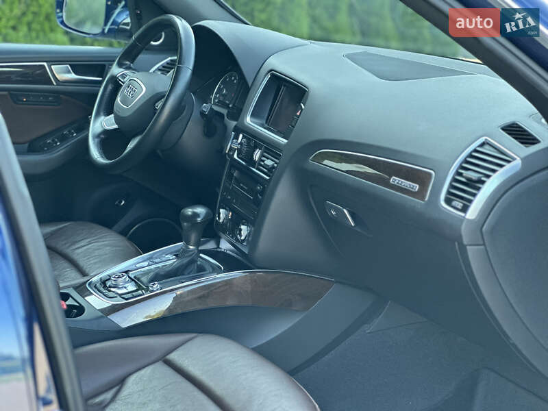 Внедорожник / Кроссовер Audi Q5 2015 в Львове