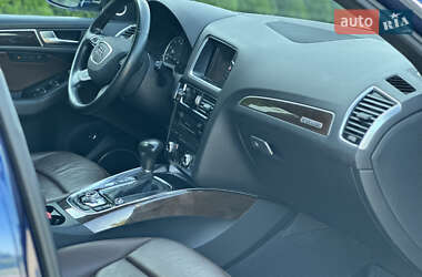 Внедорожник / Кроссовер Audi Q5 2015 в 