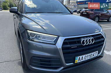 Позашляховик / Кросовер Audi Q5 2017 в Києві