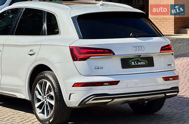 Внедорожник / Кроссовер Audi Q5 2020 в 