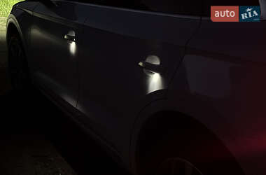 Внедорожник / Кроссовер Audi Q5 2020 в 