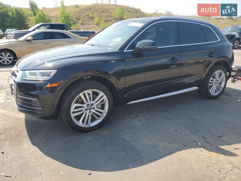 Внедорожник / Кроссовер Audi Q5 2018 в Киеве