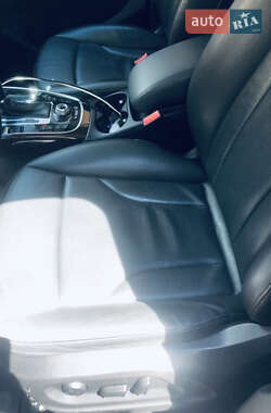 Внедорожник / Кроссовер Audi Q5 2011 в 