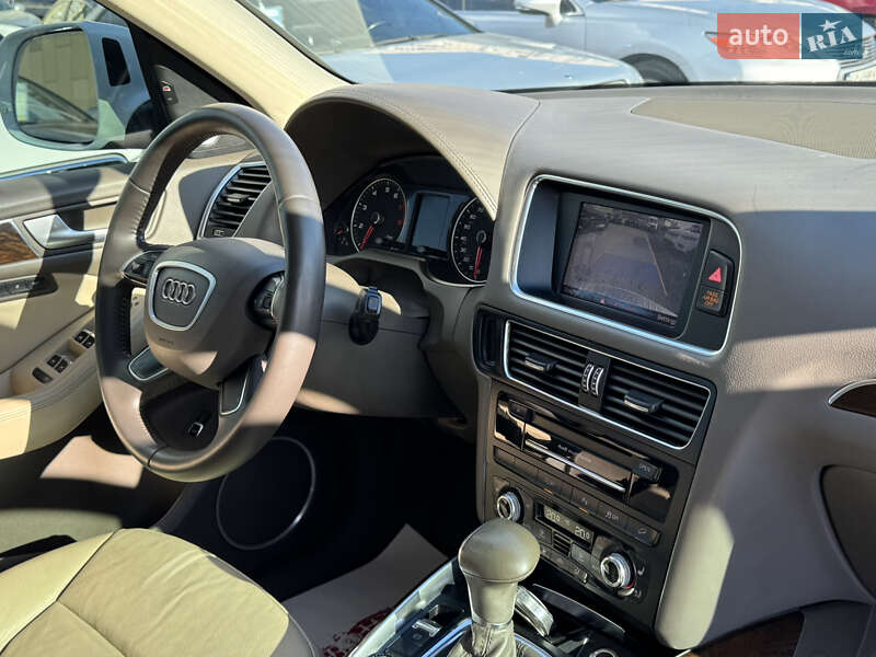Внедорожник / Кроссовер Audi Q5 2013 в Киеве