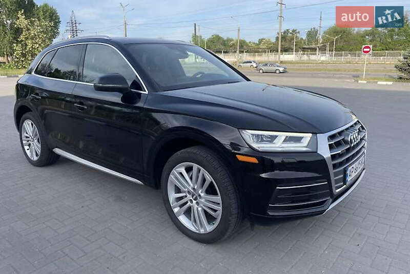Внедорожник / Кроссовер Audi Q5 2019 в 