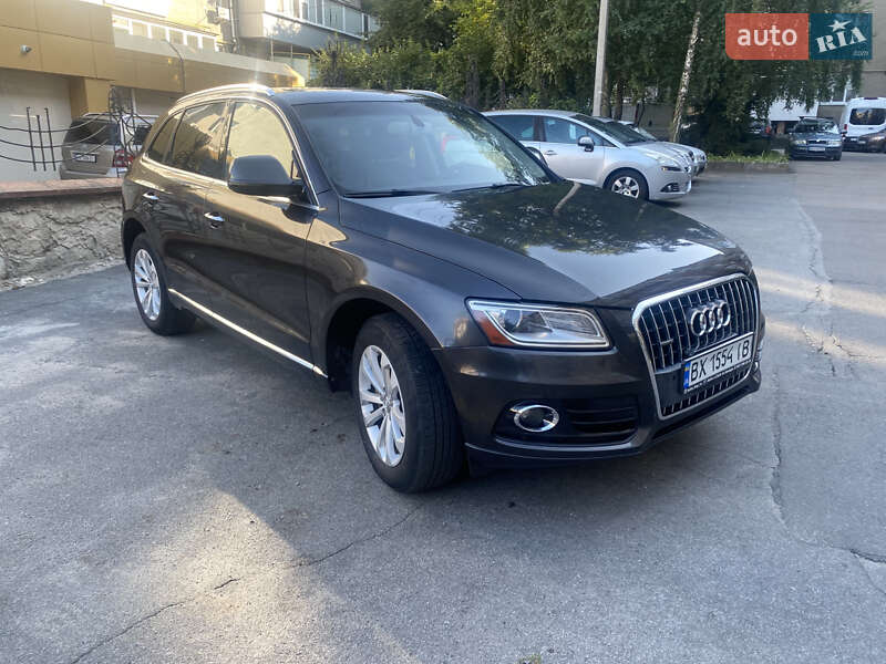 Внедорожник / Кроссовер Audi Q5 2015 в Хмельницком