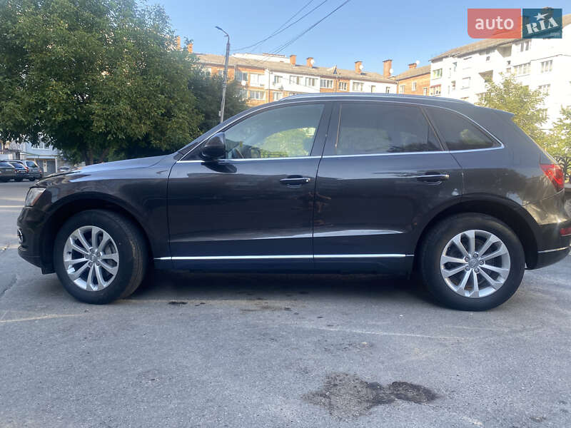 Внедорожник / Кроссовер Audi Q5 2015 в Хмельницком
