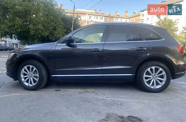 Внедорожник / Кроссовер Audi Q5 2015 в 