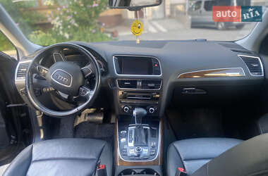 Внедорожник / Кроссовер Audi Q5 2015 в 