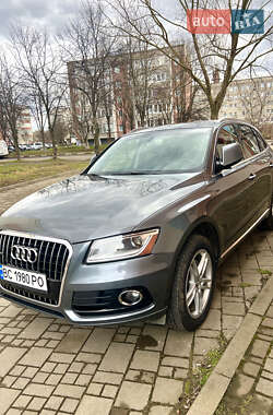 Внедорожник / Кроссовер Audi Q5 2015 в 