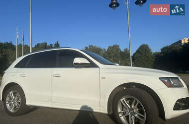 Внедорожник / Кроссовер Audi Q5 2015 в 