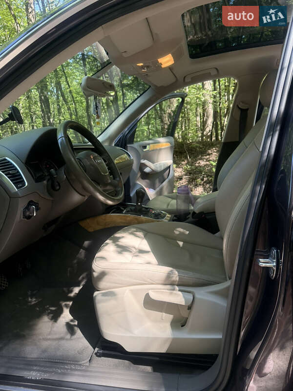 Внедорожник / Кроссовер Audi Q5 2011 в Новой Ушице фото 5 Внедорожник / Кроссовер Audi Q5 2011 в Новой Ушице