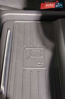 Внедорожник / Кроссовер Audi Q5 2020 в 