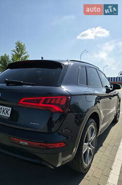 Внедорожник / Кроссовер Audi Q5 2019 в 