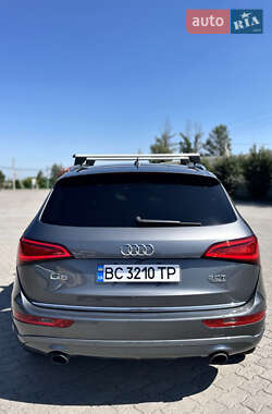 Внедорожник / Кроссовер Audi Q5 2015 в 