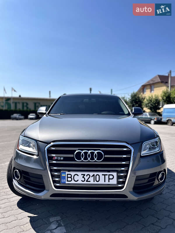 Внедорожник / Кроссовер Audi Q5 2015 в 