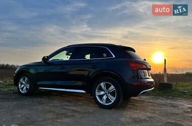 Внедорожник / Кроссовер Audi Q5 2019 в 