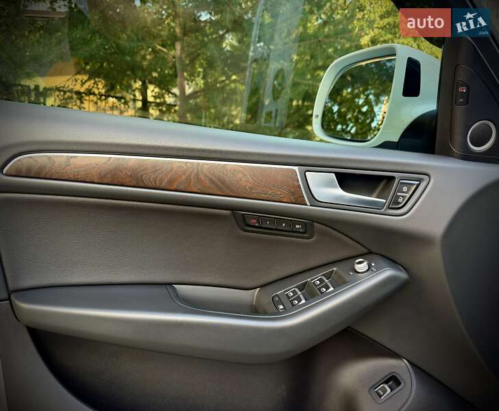 Внедорожник / Кроссовер Audi Q5 2014 в Ивано-Франковске