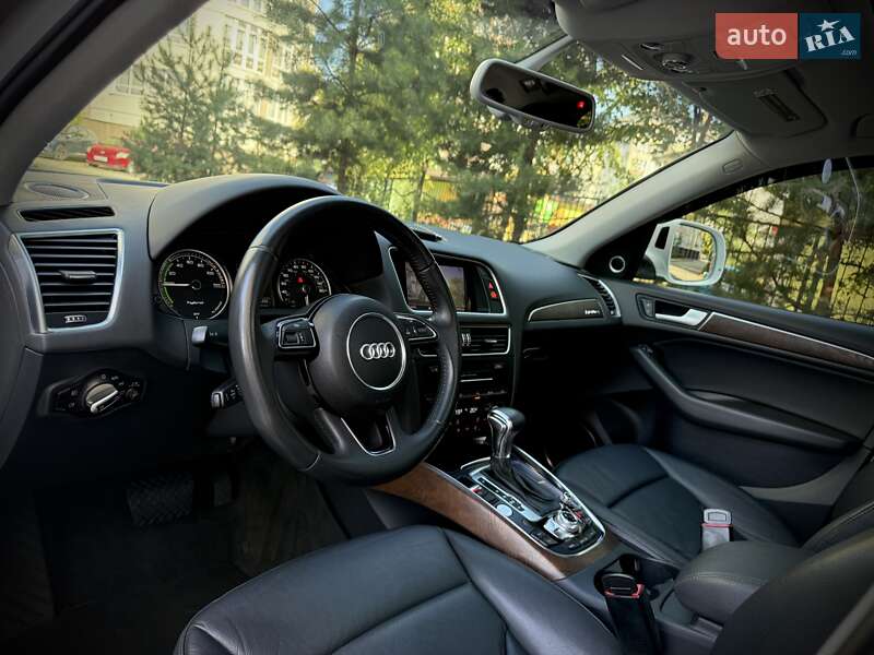 Внедорожник / Кроссовер Audi Q5 2014 в Ивано-Франковске