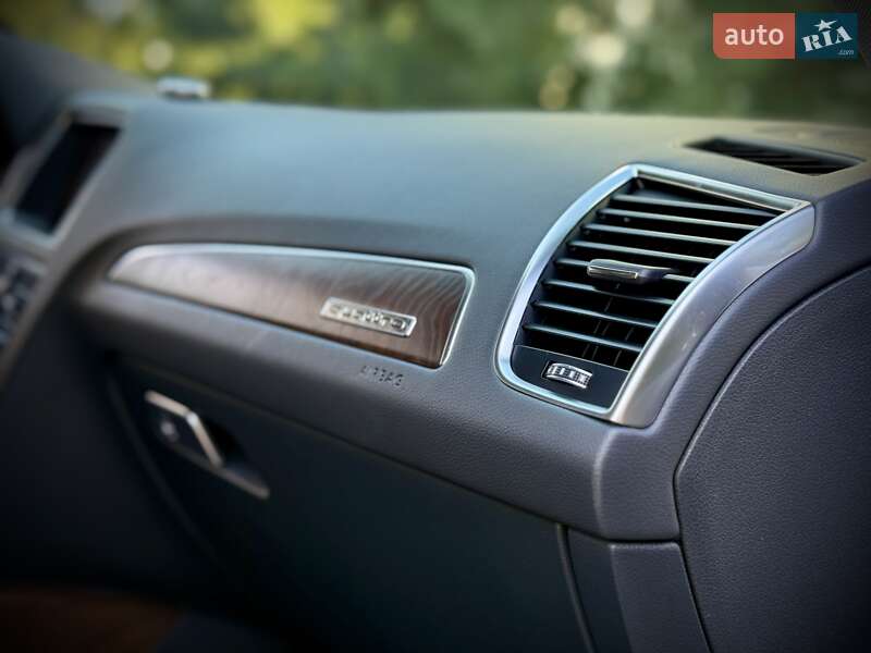 Внедорожник / Кроссовер Audi Q5 2014 в Ивано-Франковске