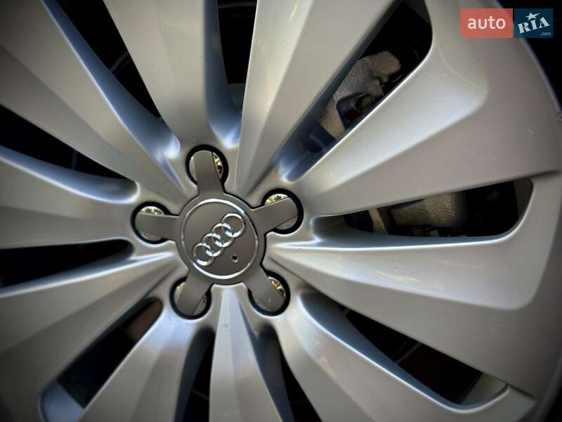 Внедорожник / Кроссовер Audi Q5 2014 в Ивано-Франковске