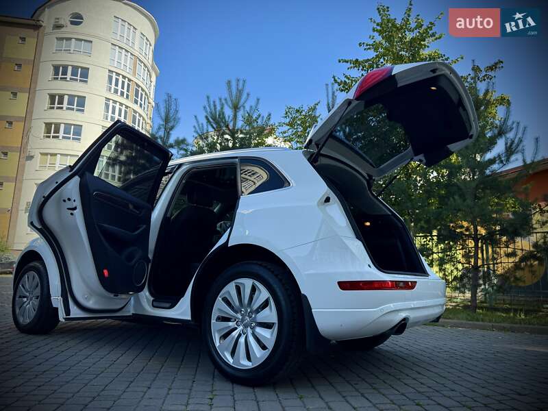 Внедорожник / Кроссовер Audi Q5 2014 в Ивано-Франковске