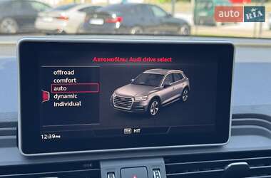 Внедорожник / Кроссовер Audi Q5 2017 в 