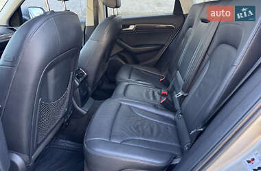 Внедорожник / Кроссовер Audi Q5 2012 в 