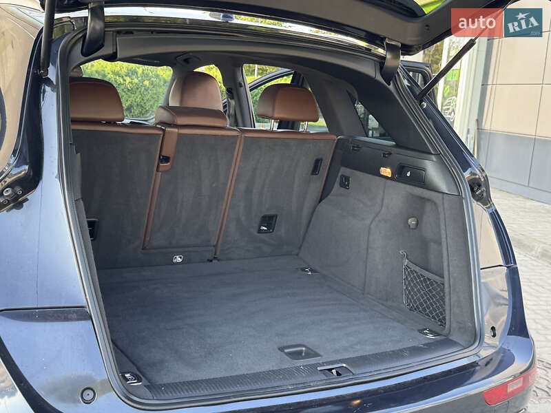 Внедорожник / Кроссовер Audi Q5 2015 в Дрогобыче