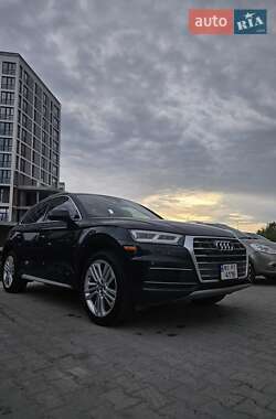 Позашляховик / Кросовер Audi Q5 2018 в Львові