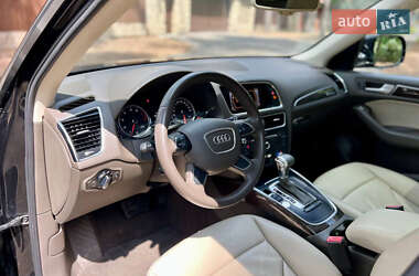Внедорожник / Кроссовер Audi Q5 2013 в 