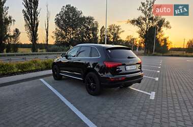 Внедорожник / Кроссовер Audi Q5 2016 в 