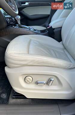 Внедорожник / Кроссовер Audi Q5 2013 в 