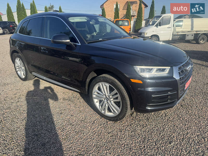 Внедорожник / Кроссовер Audi Q5 2018 в Луцке