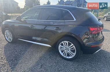 Внедорожник / Кроссовер Audi Q5 2018 в 