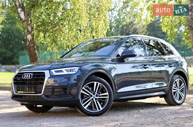 Внедорожник / Кроссовер Audi Q5 2018 в Дрогобыче