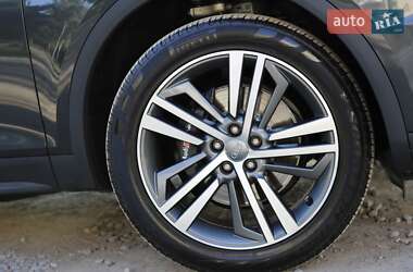 Внедорожник / Кроссовер Audi Q5 2018 в 