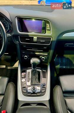 Внедорожник / Кроссовер Audi Q5 2015 в 