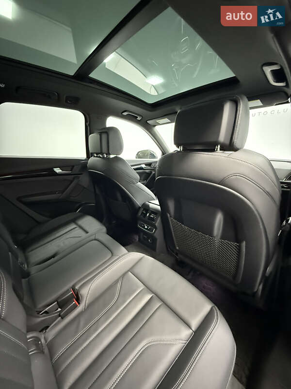 Внедорожник / Кроссовер Audi Q5 2022 в Одессе