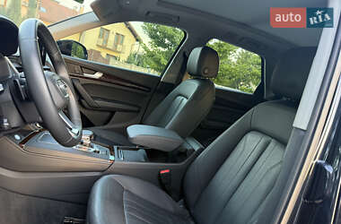 Внедорожник / Кроссовер Audi Q5 2020 в 